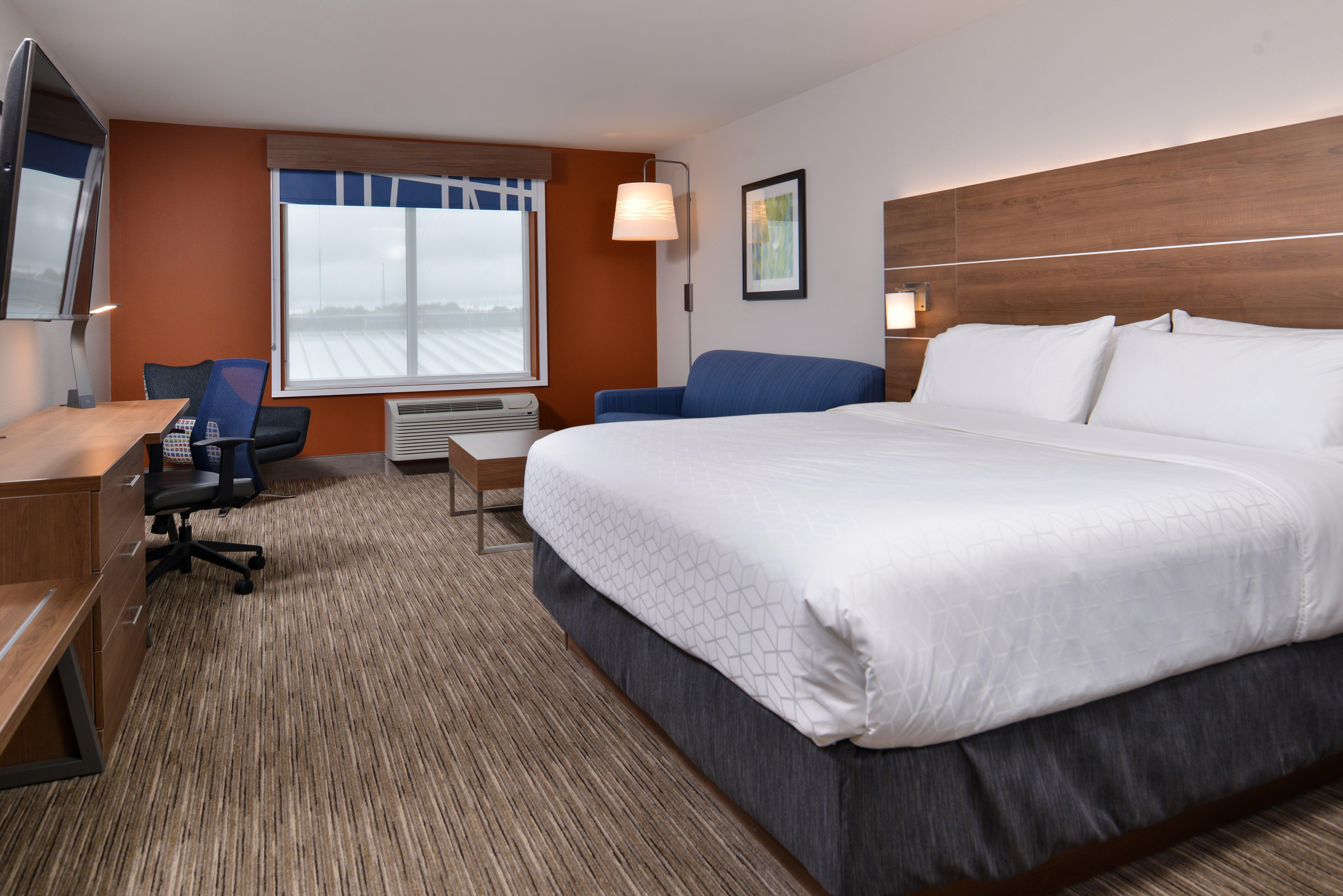 Holiday Inn Express & Suites - Marshalltown By Ihg Exteriör bild