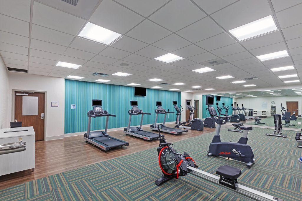 Holiday Inn Express & Suites - Marshalltown By Ihg Exteriör bild